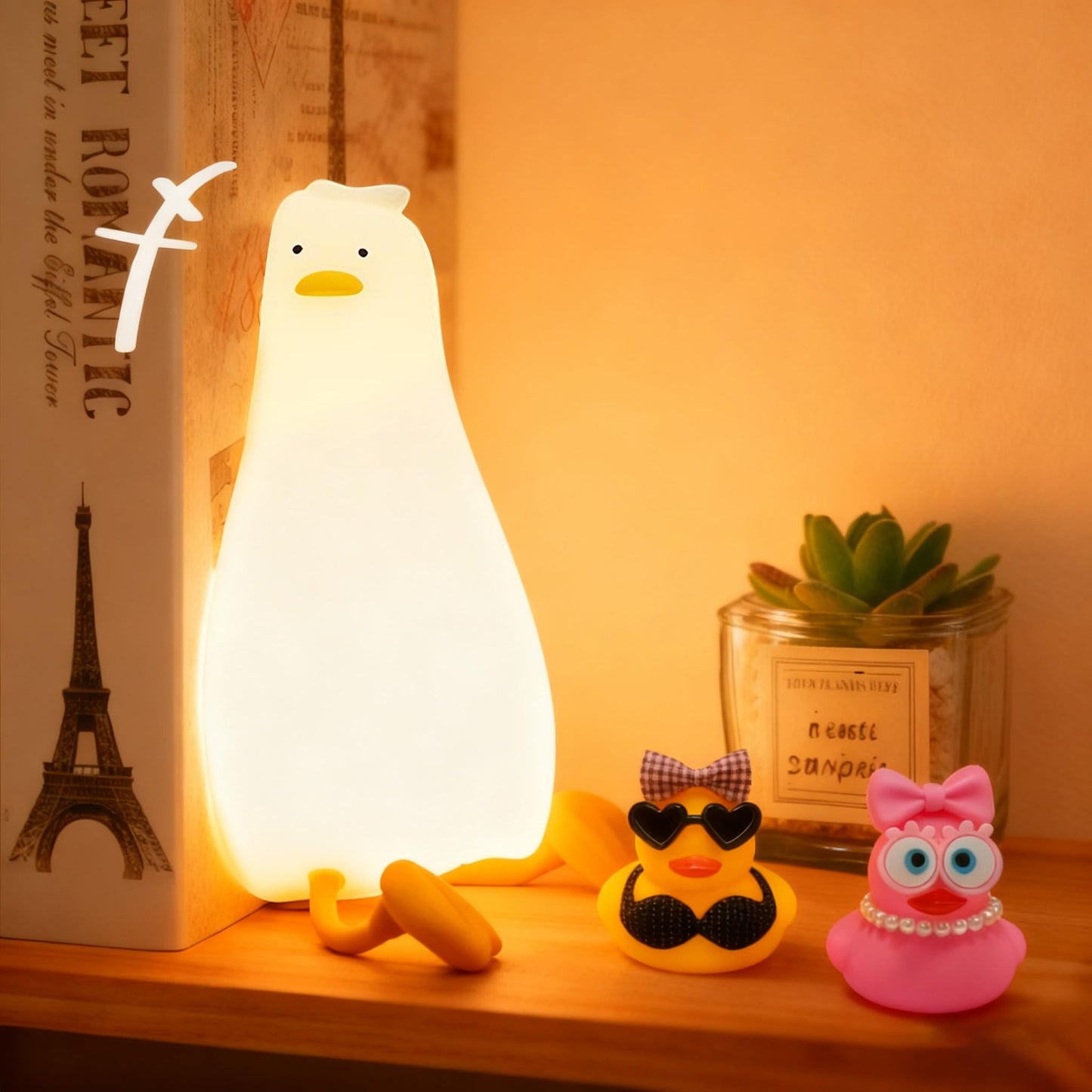 FAMIDUO Capybara Night Light for Kids,Safe Squishy Silicone Nursery Light with Timer,Dimmable & Rechargeable Touch Bedside Lamp, Cute Capybara Gifts for Boys Girls Toddlers, Baby & Kids Room Decor