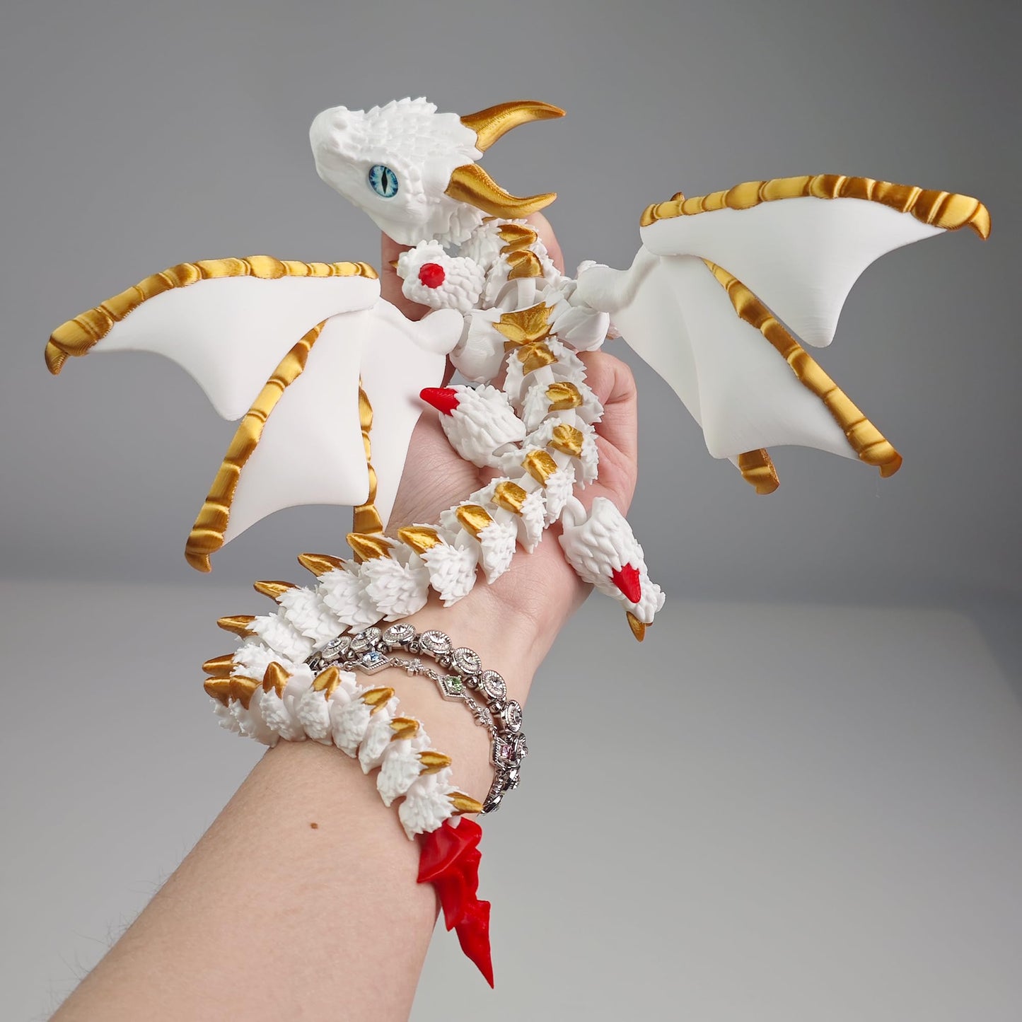 3D Printed Dragon with Wings, 3D Printed Animals Toys, Fidget Dragon Toys, Flexible Articulated Winged Crystal Dragon Model, Desktop Pet Decor, Dragon Gift for Kids & Adult (Random-Rainbow)