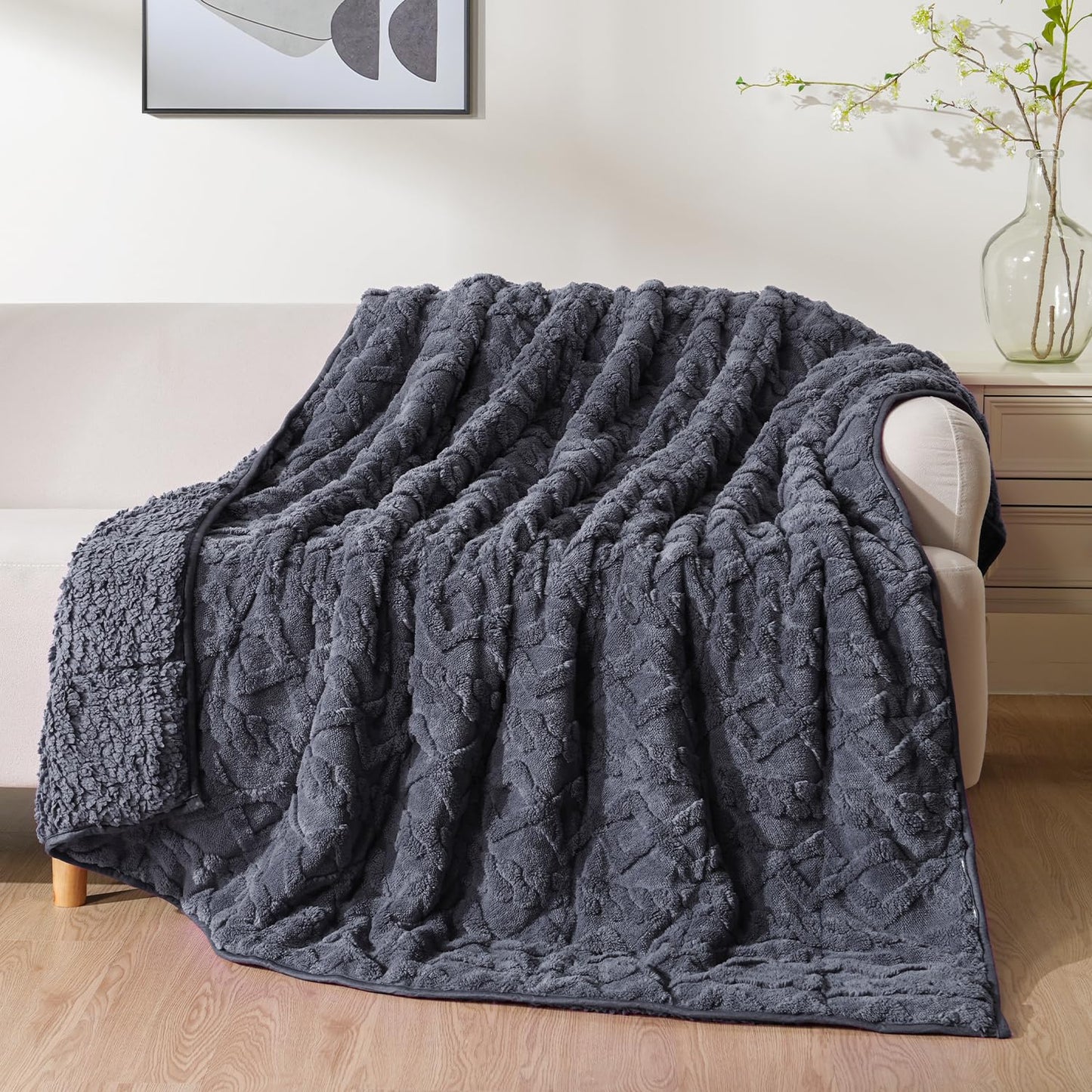 Uttermara Weighted Blankets for Adults Queen Size, 15lbs 60x80 inches Blanket with Soft Warm Plush Sherpa Fleece, Washable Thick Heavy Throw for Sleeping and Calming, Grey