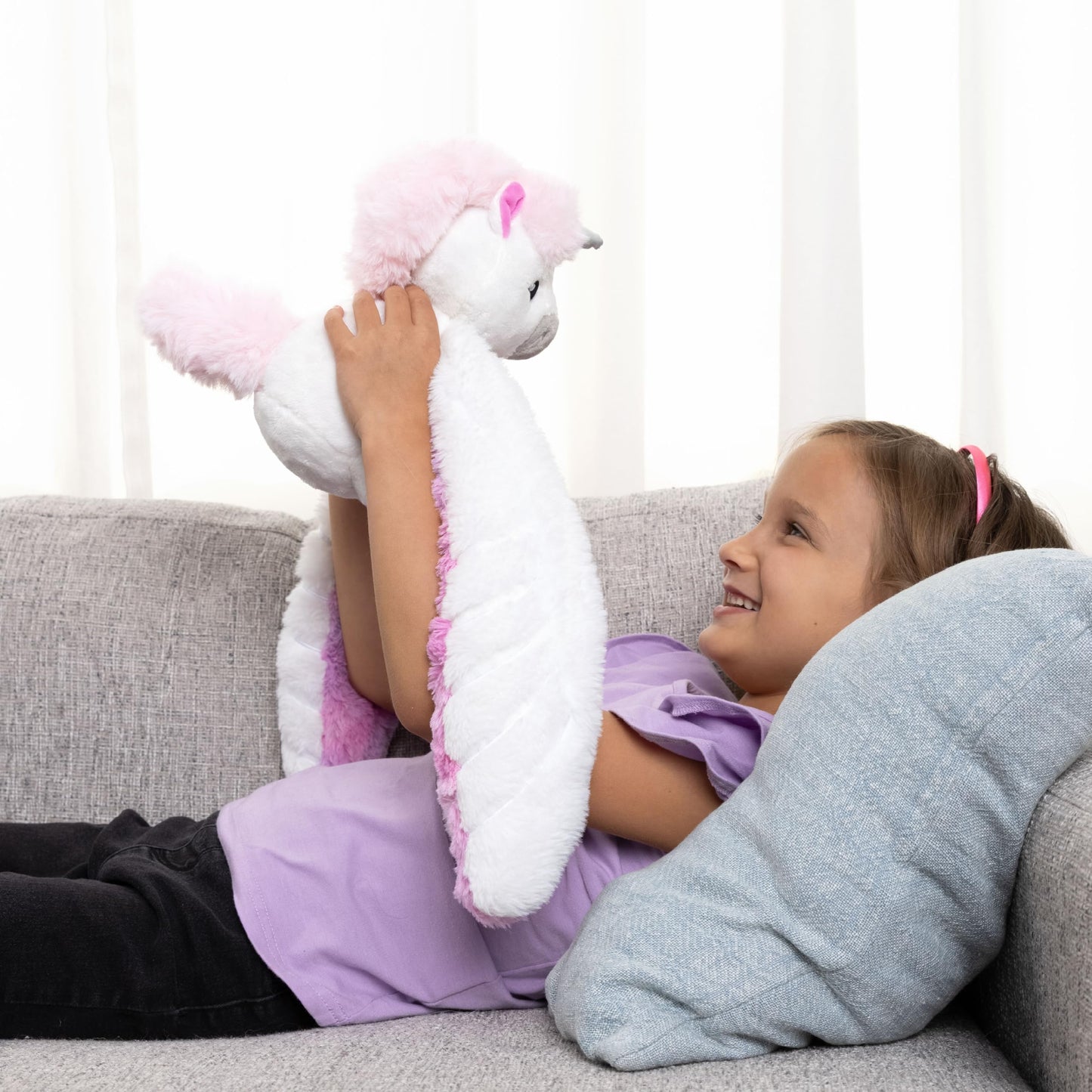 HUGIMALS Hugarounds Berkeley the Bat 2.5 lb Microwaveable & Freezable Weighted Plush Neck & Shoulder Wrap | Soothing, Comforting Hugs for Self-Care & Relaxation | Unscented for Ages 2+